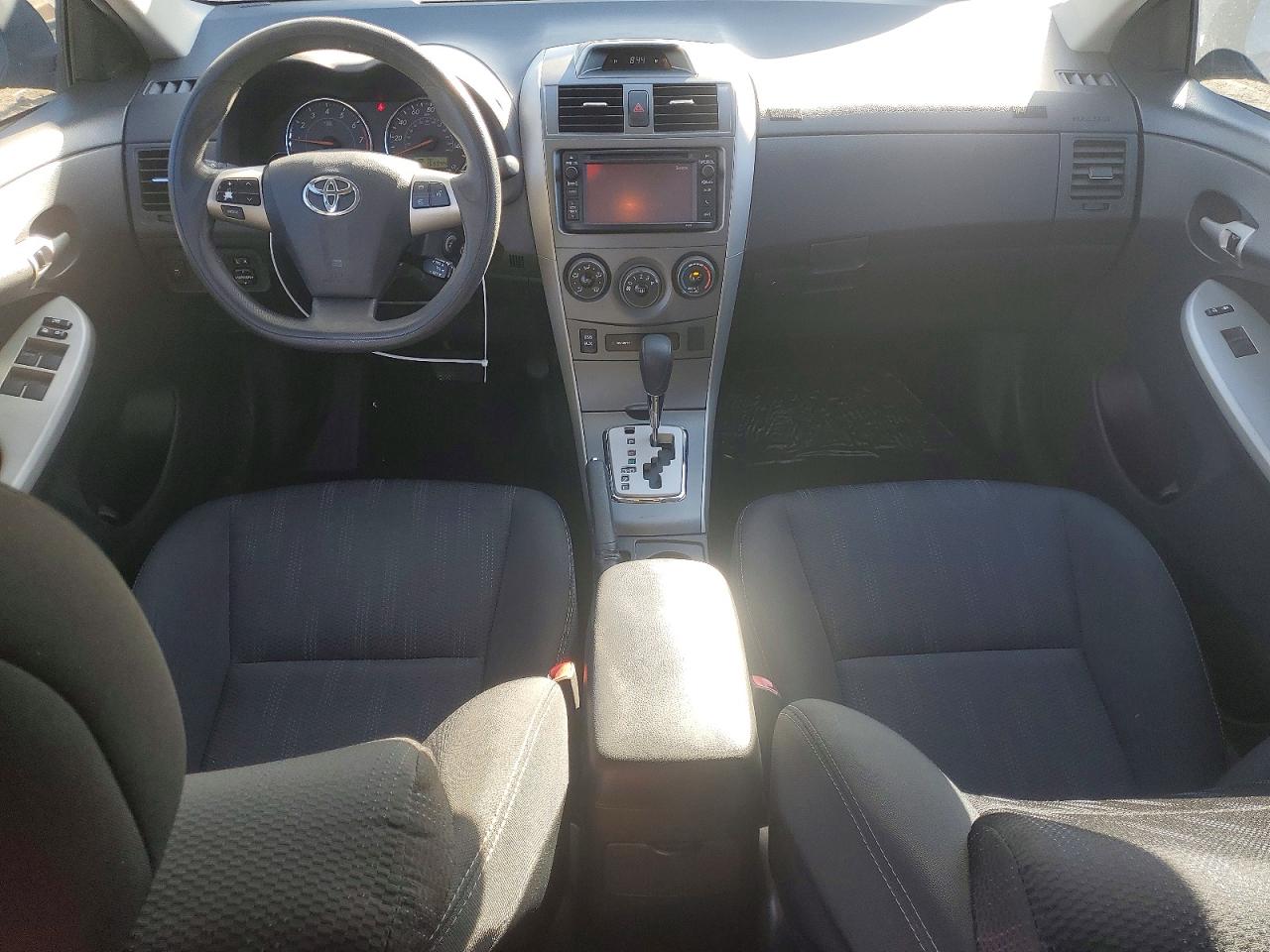 2012 TOYOTA COROLLA S photo 15
