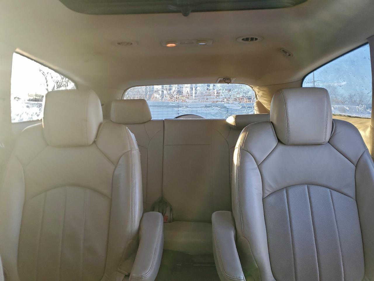 2010 BUICK ENCLAVE CXL photo 10