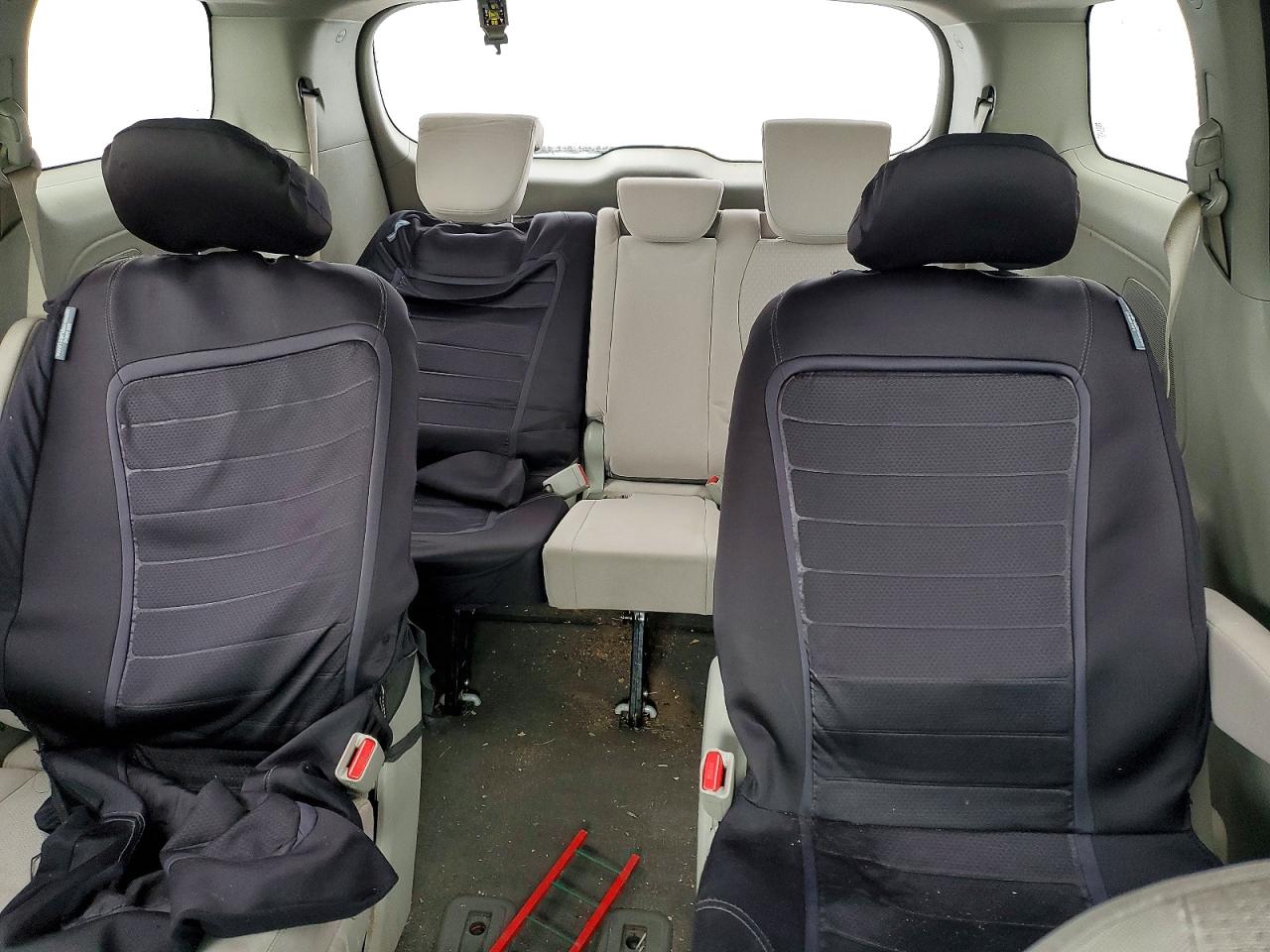 2017 KIA SEDONA photo 19