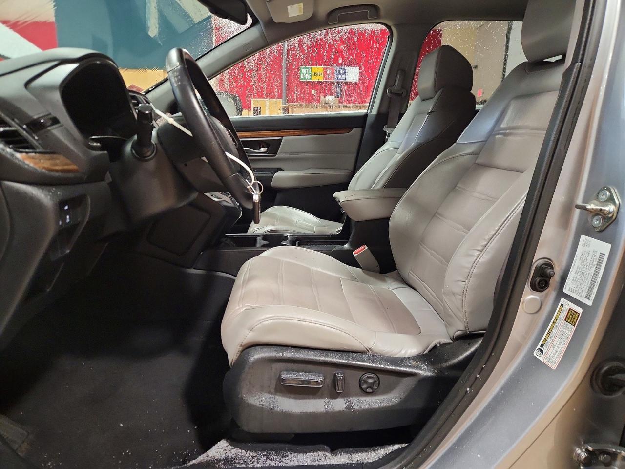 2017 HONDA CR-V EXL photo 7