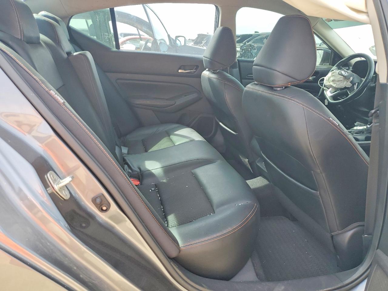 2019 NISSAN ALTIMA 2.5 SR photo 19