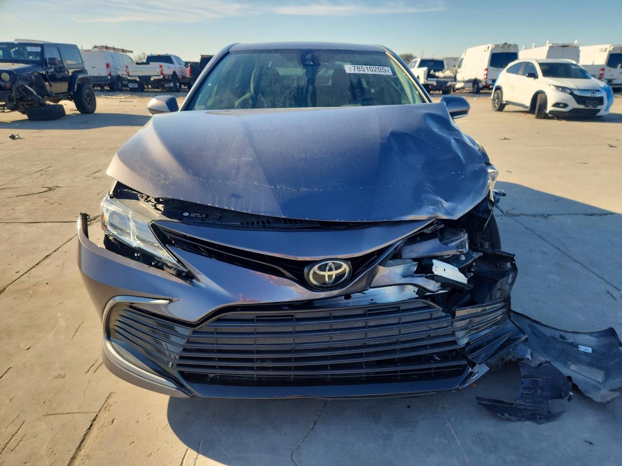 2023 TOYOTA CAMRY LE photo 9