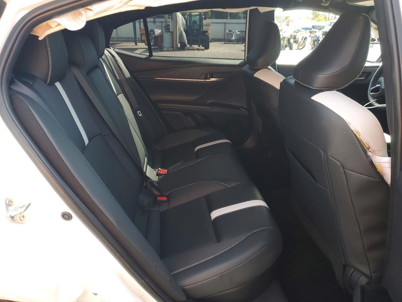 2025 TOYOTA CAMRY SE photo 19