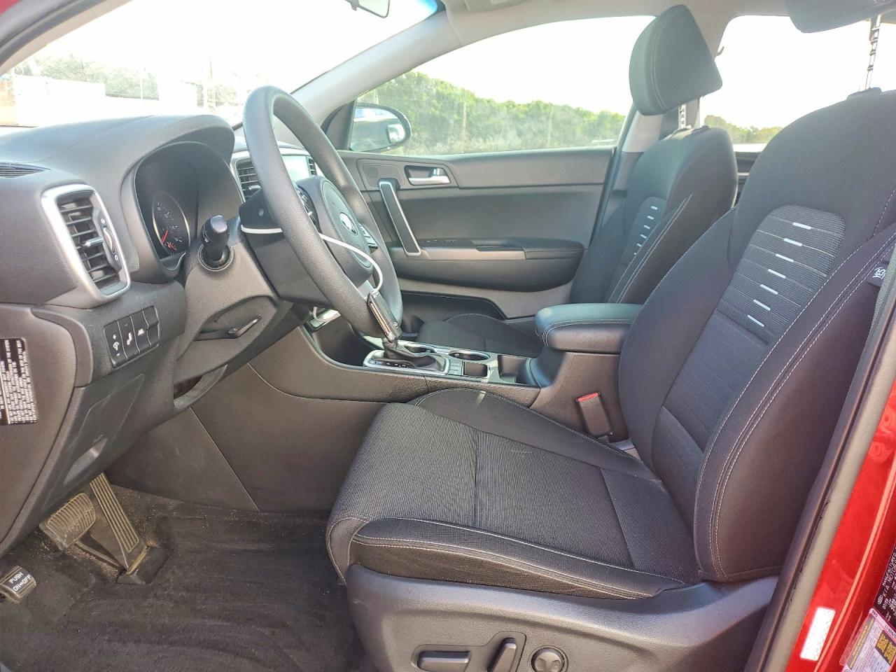 2020 KIA SPORTAGE LX photo 19