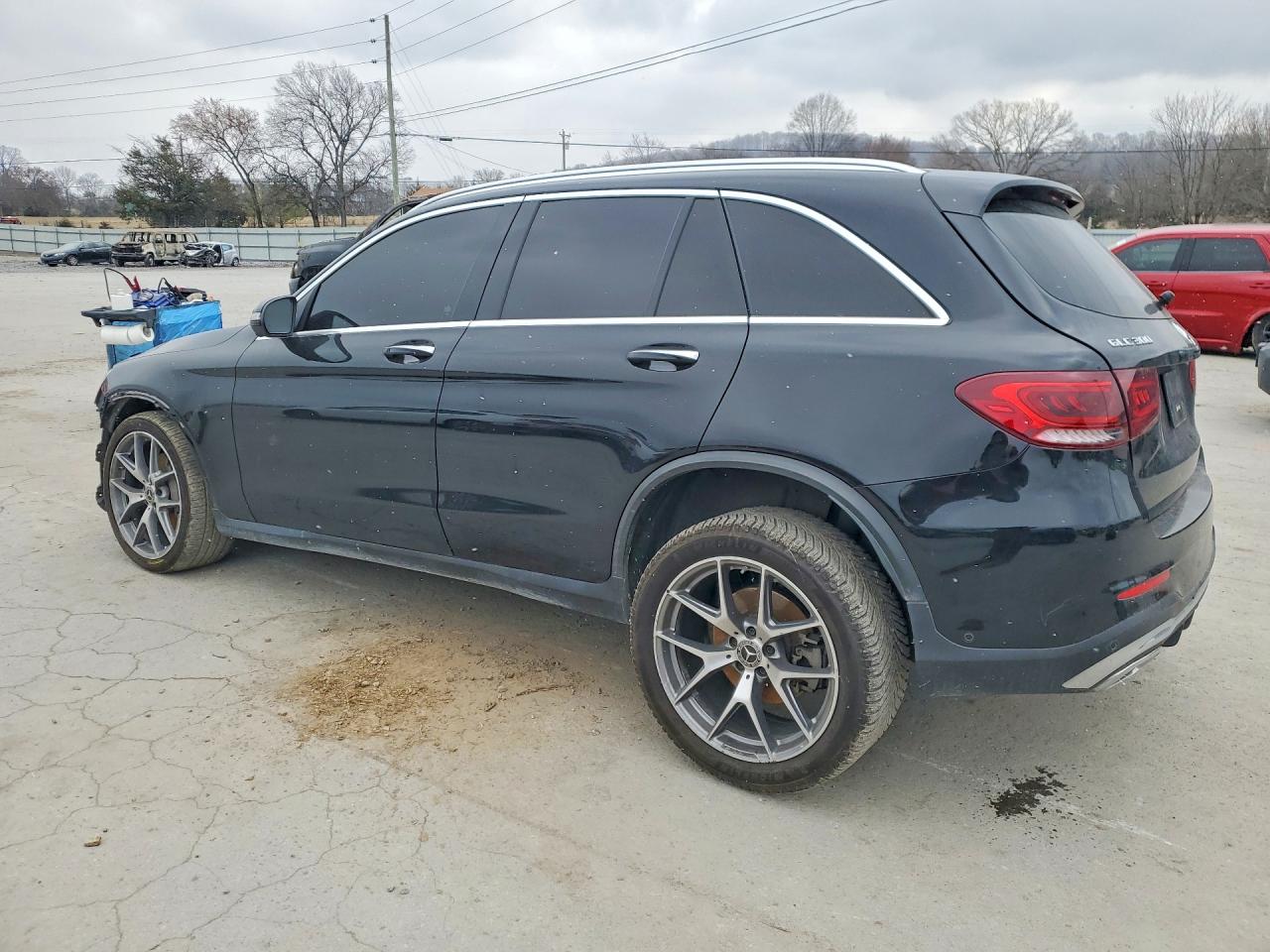 2021 MERCEDES-BENZ GLC 300 photo 4