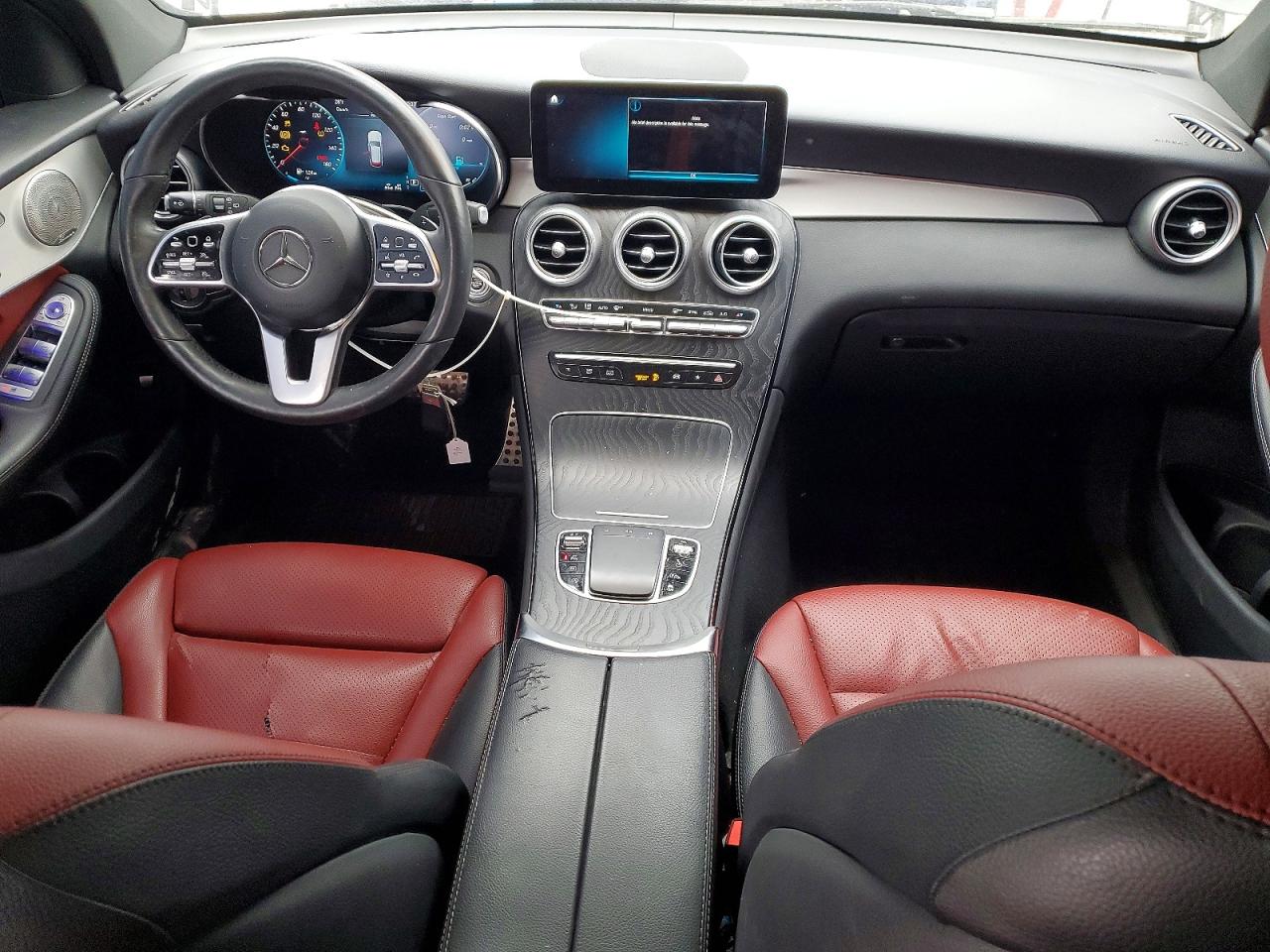 2021 MERCEDES-BENZ GLC 300 photo 22