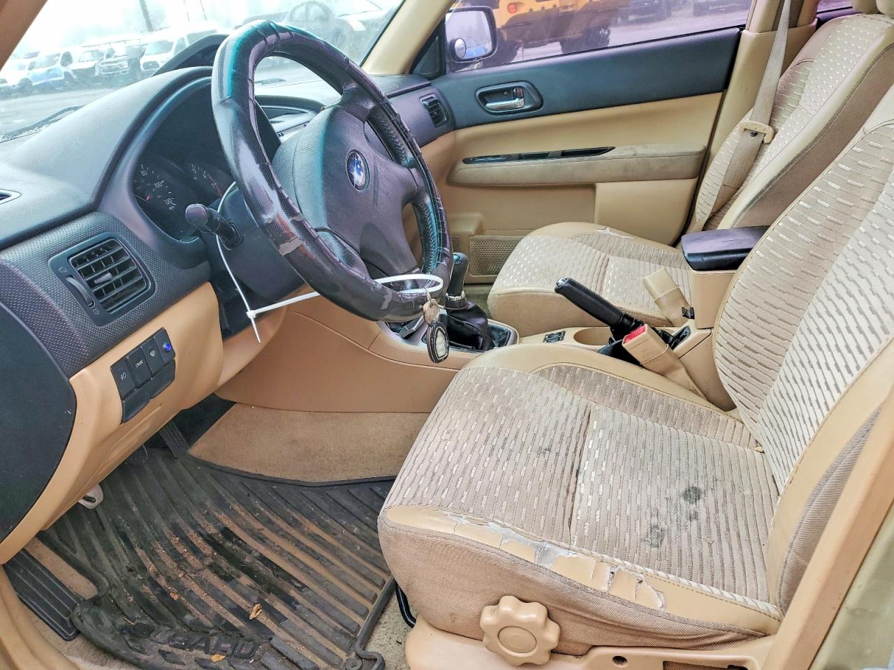 2004 SUBARU FORESTER 2.5XS photo 13