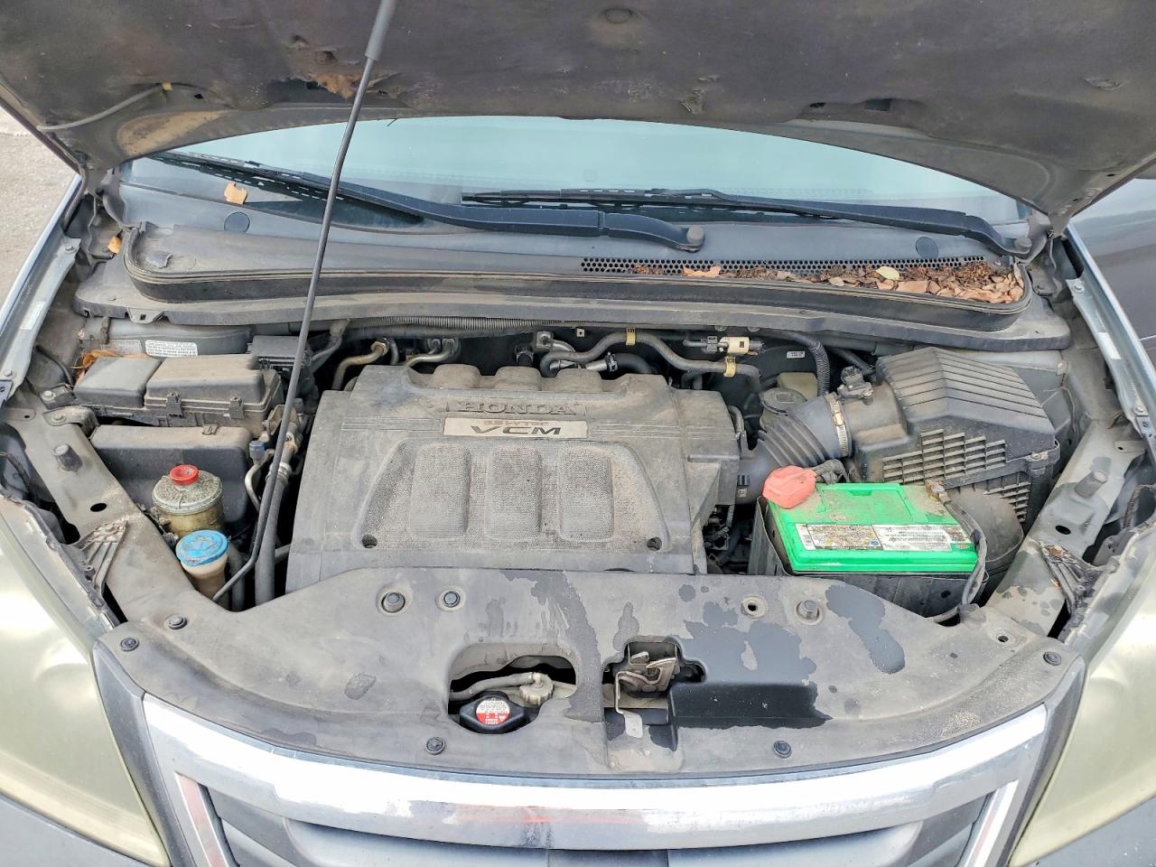 2010 HONDA ODYSSEY EXL photo 12