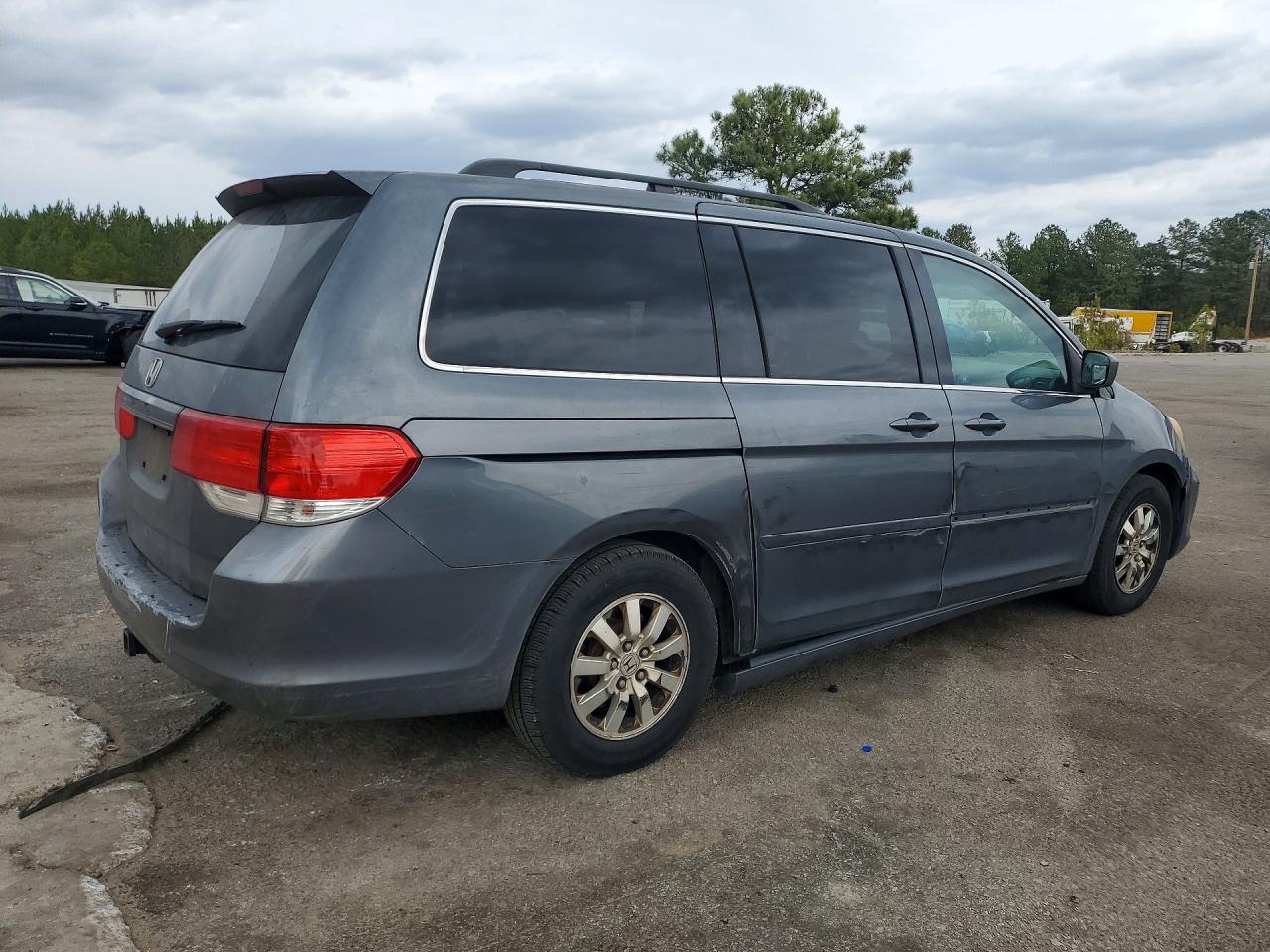 2010 HONDA ODYSSEY EXL photo 3