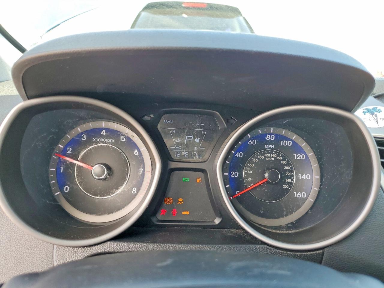 2016 HYUNDAI ELANTRA VALUE EDITION photo 9