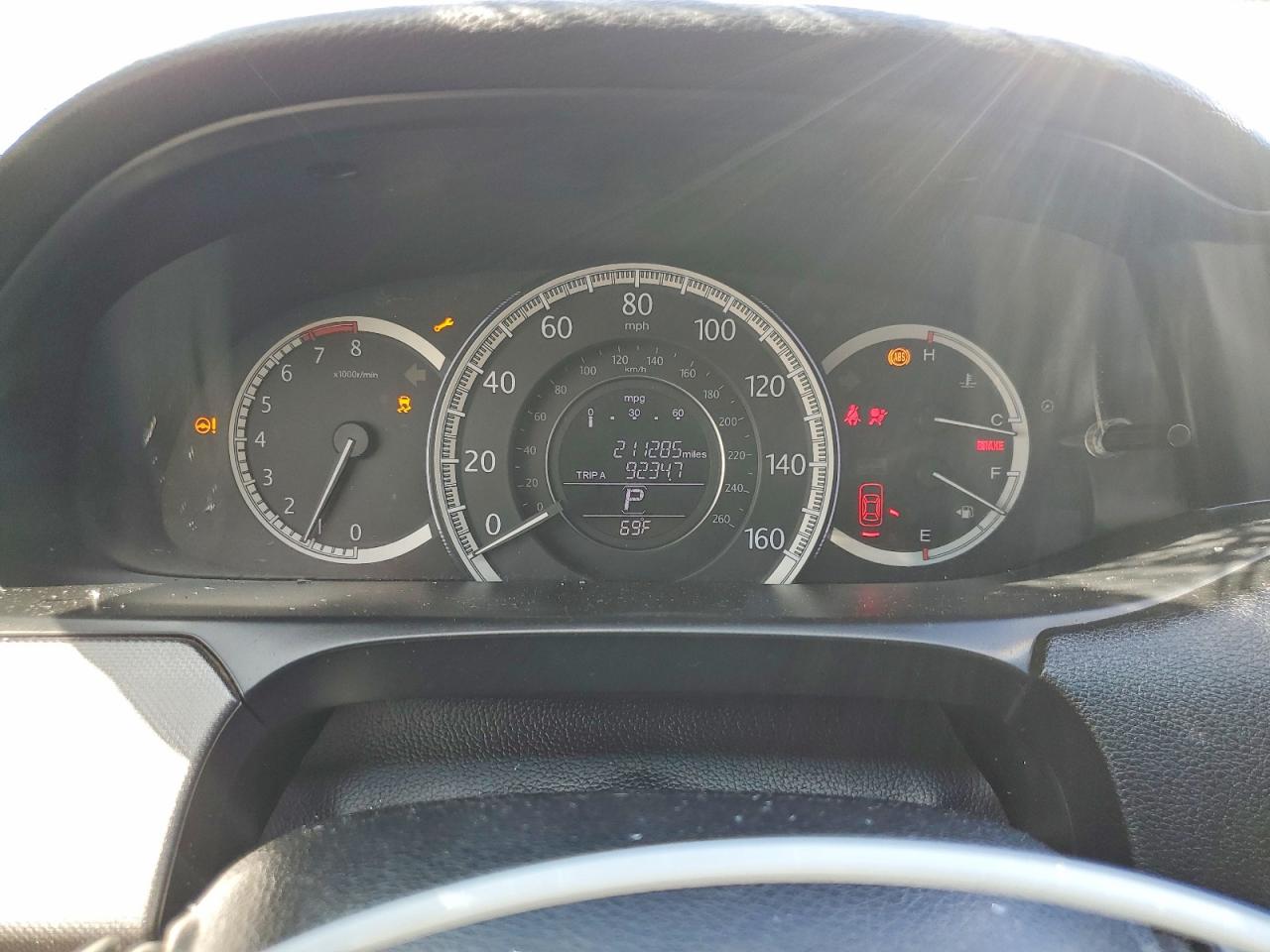 2014 HONDA ACCORD LX photo 25