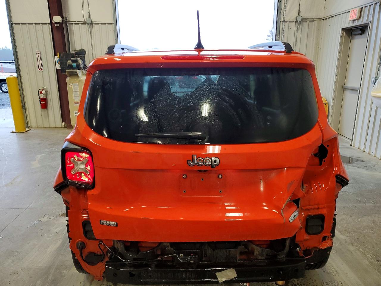 2017 JEEP RENEGADE LATITUDE photo 6