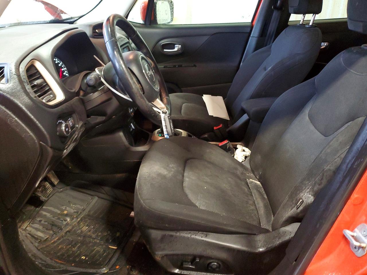2017 JEEP RENEGADE LATITUDE photo 7