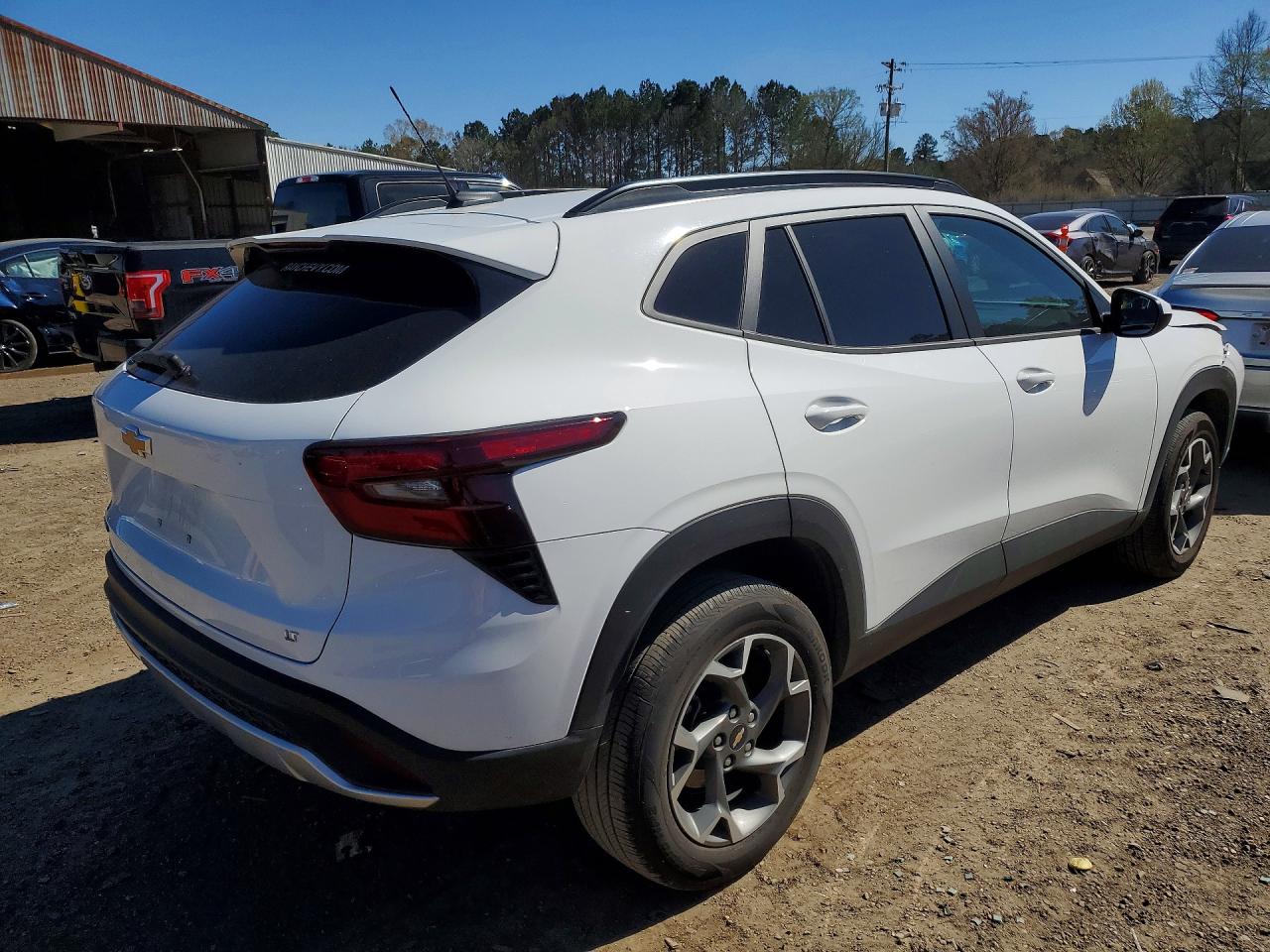 2025 CHEVROLET TRAX 1LT photo 5