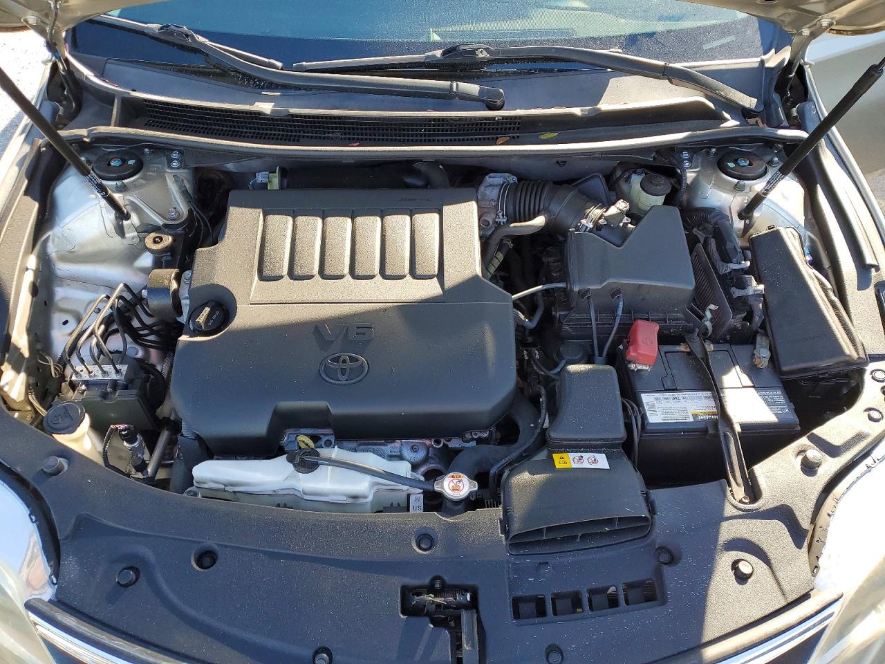 2016 TOYOTA AVALON LIMITED photo 21