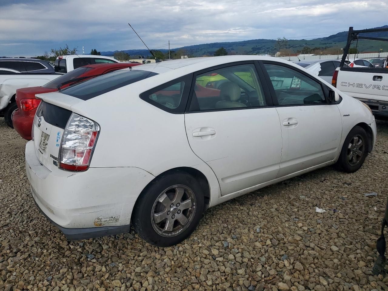 2007 TOYOTA PRIUS BASE photo 3