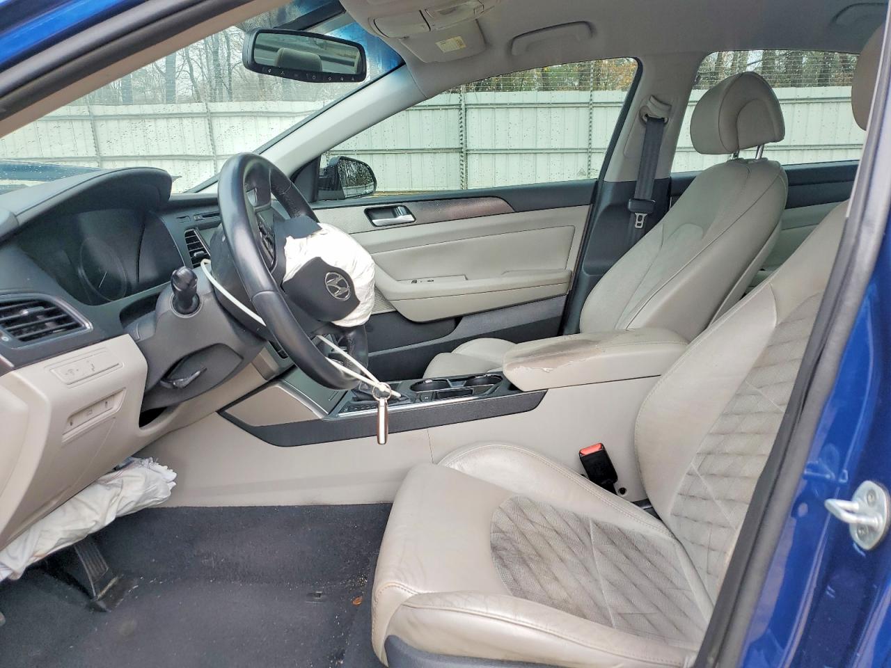 2015 HYUNDAI SONATA SPORT photo 13