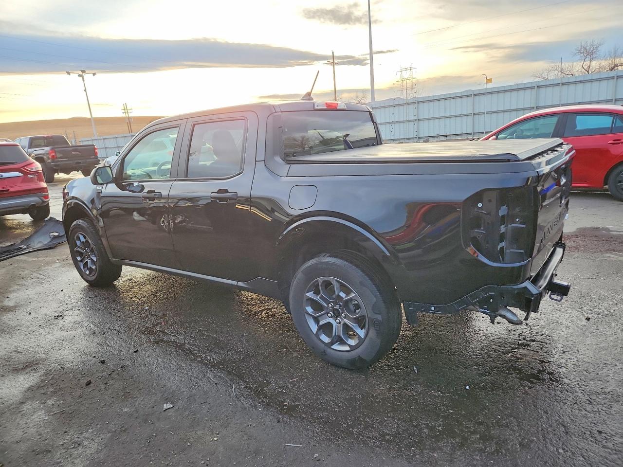 2024 FORD MAVERICK XLT photo 2