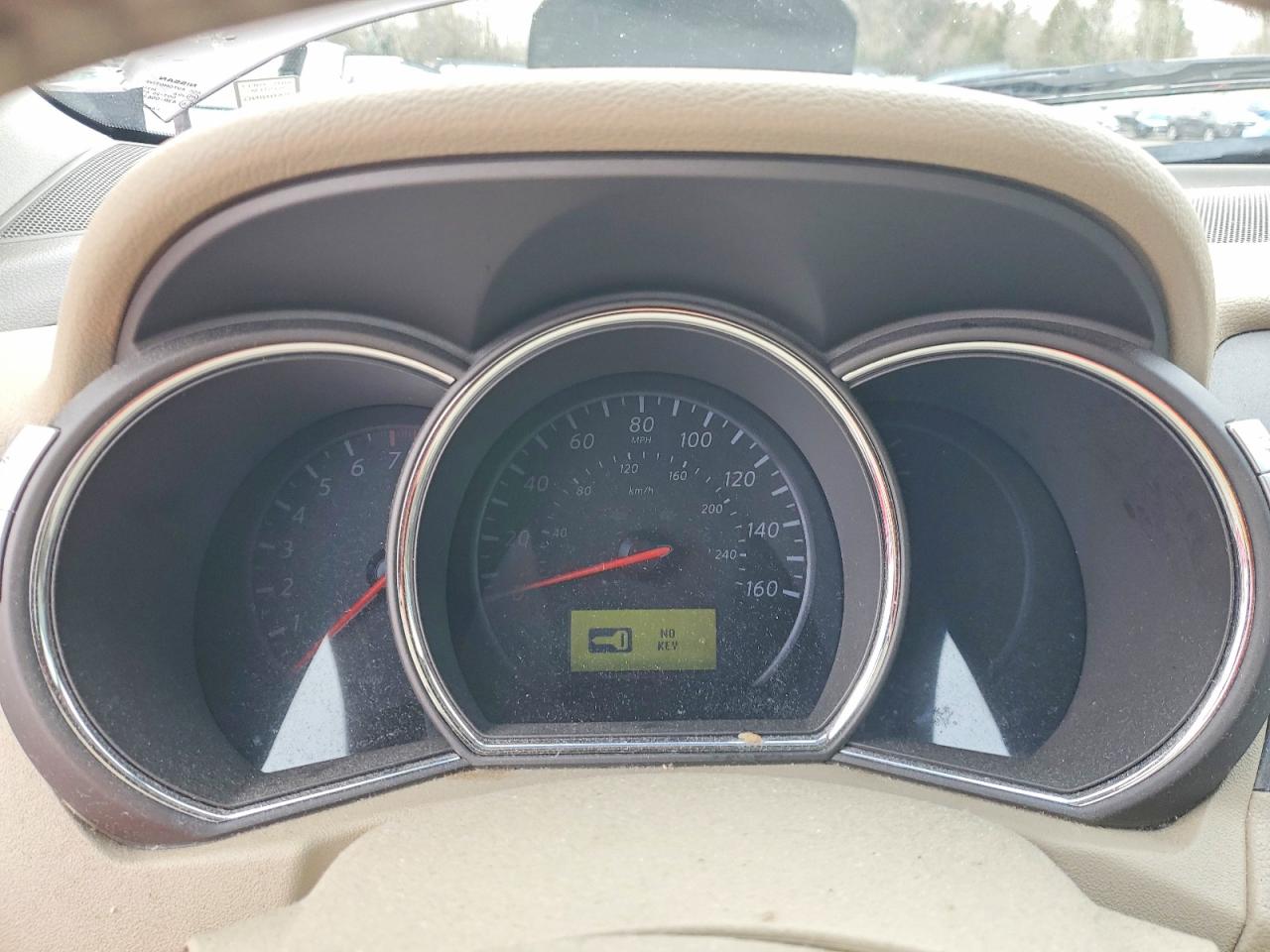 2014 NISSAN MURANO S photo 9