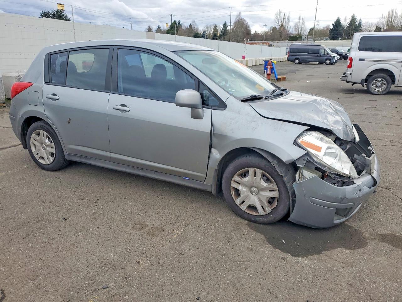 2011 NISSAN VERSA photo 7