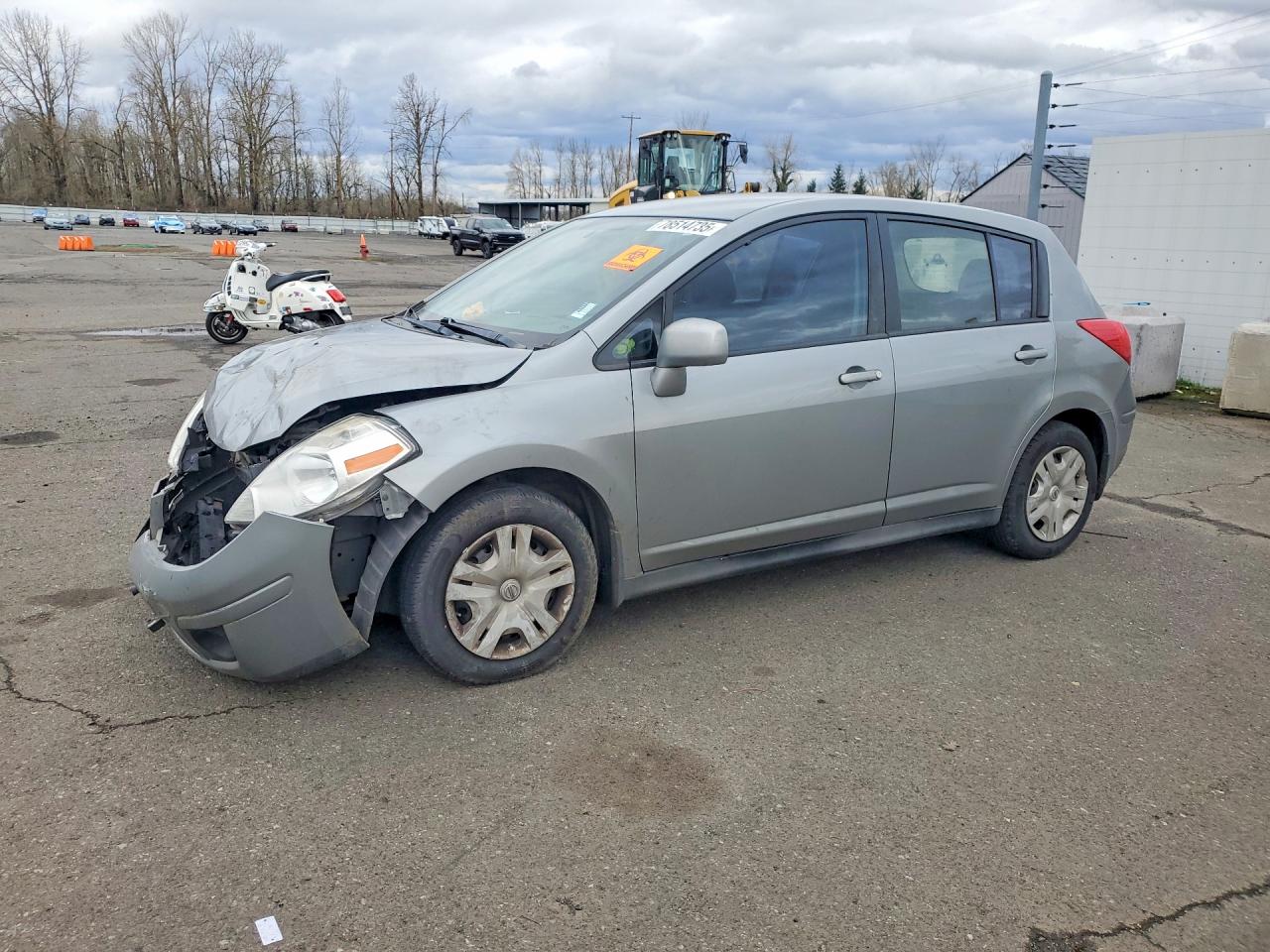 2011 NISSAN VERSA