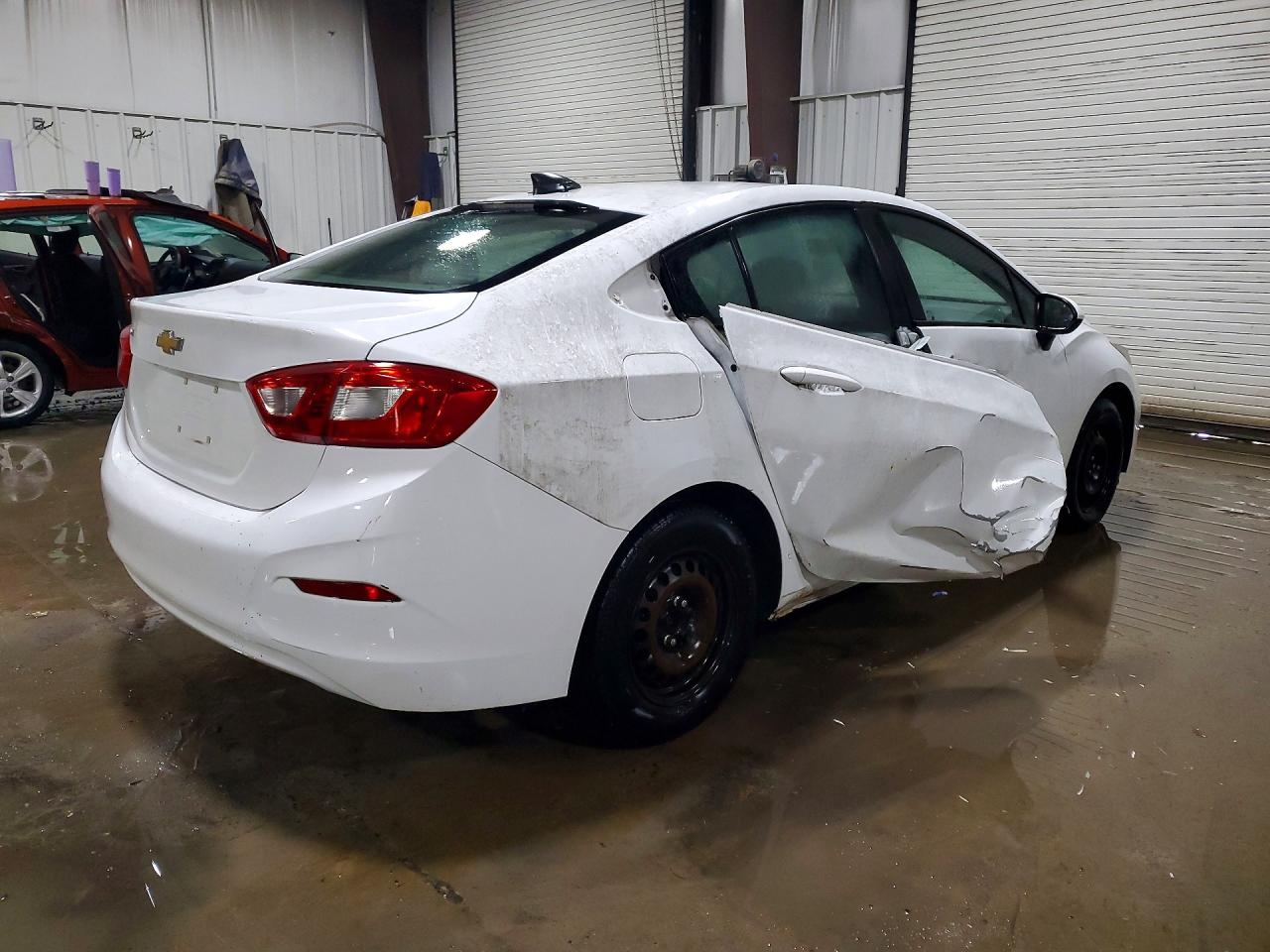 2017 CHEVROLET CRUZE LS photo 7