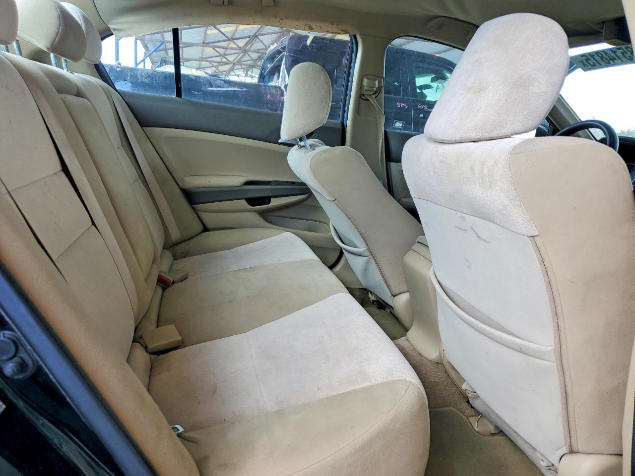 2010 HONDA ACCORD LX photo 19