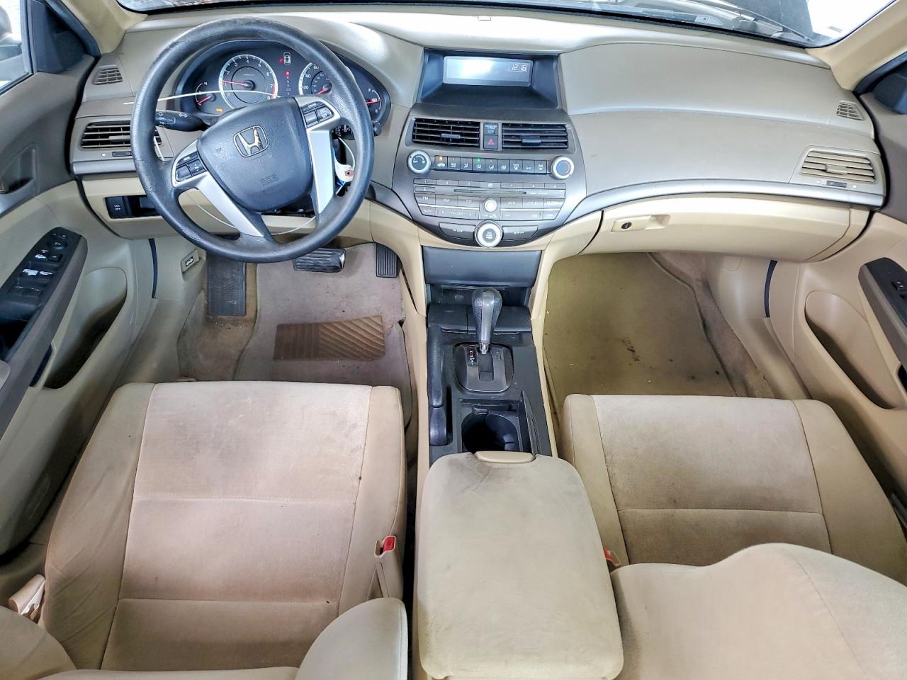 2010 HONDA ACCORD LX photo 15