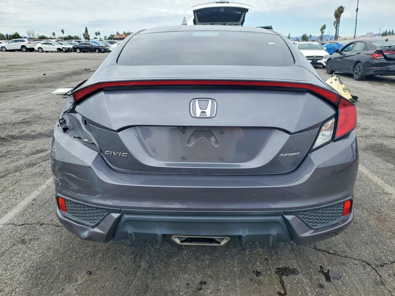 2020 HONDA CIVIC SPORT photo 11