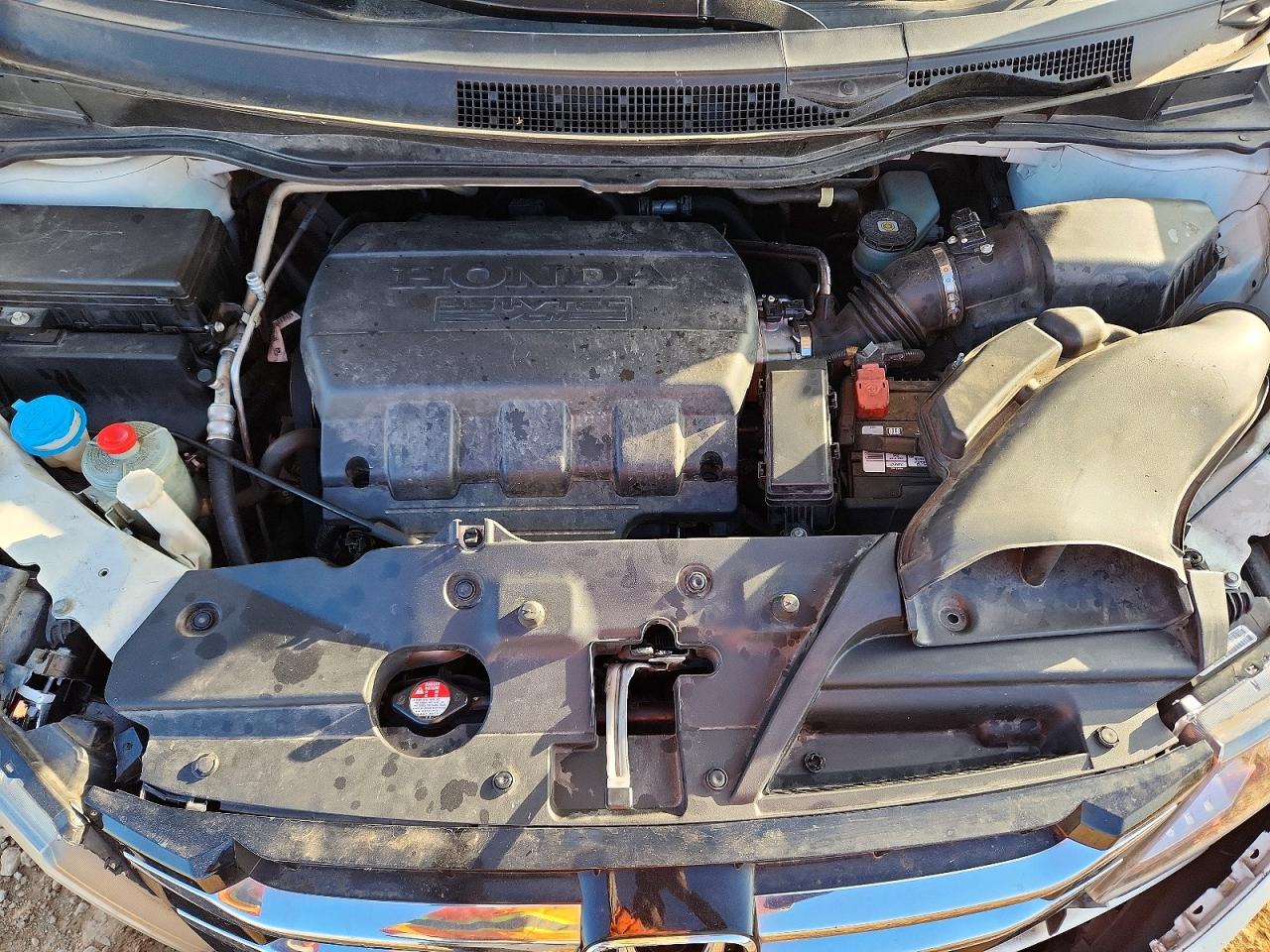 2014 HONDA ODYSSEY TOURING photo 12