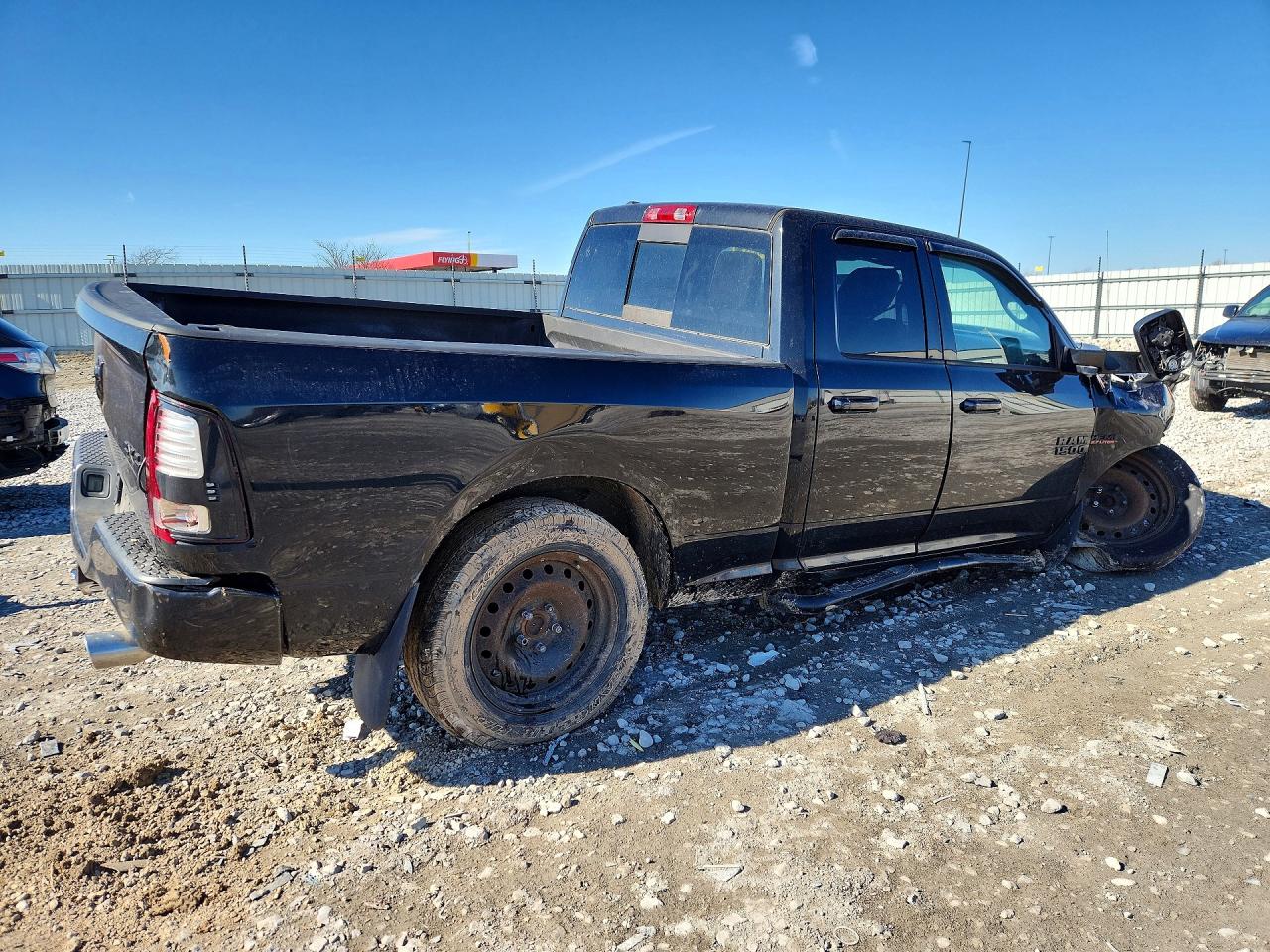 2016 RAM 1500 SPORT photo 7