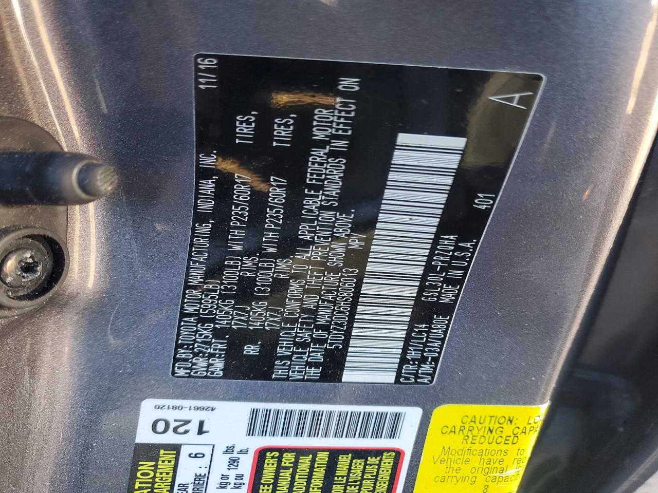 2017 TOYOTA SIENNA XLE 8-PASSENGER photo 25