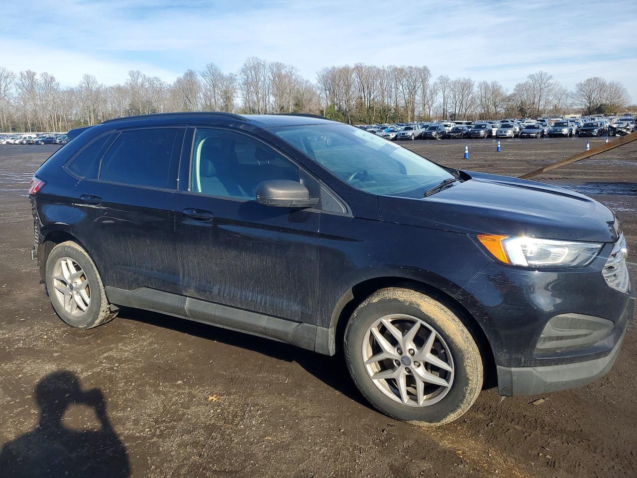 2021 FORD EDGE SE photo 4