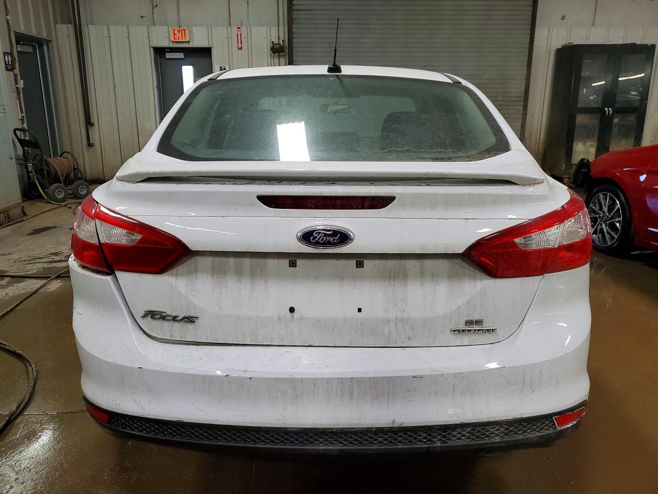 2014 FORD FOCUS SE photo 16