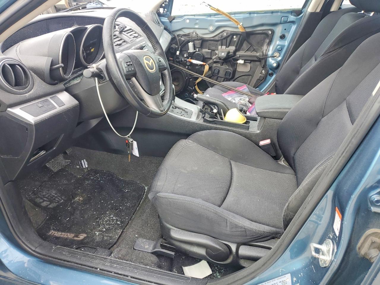 2010 MAZDA 3 S photo 7