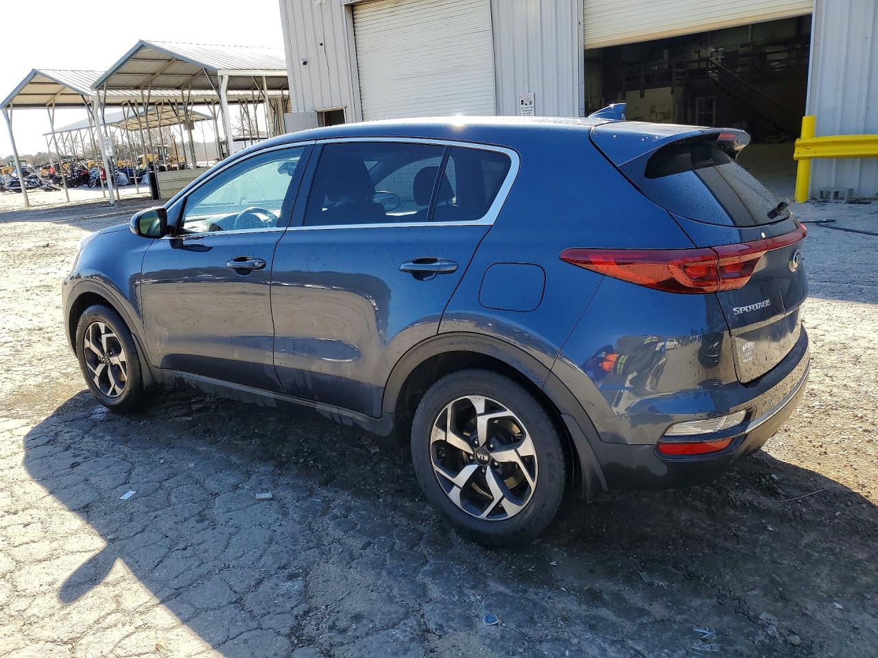 2021 KIA SPORTAGE LX photo 2