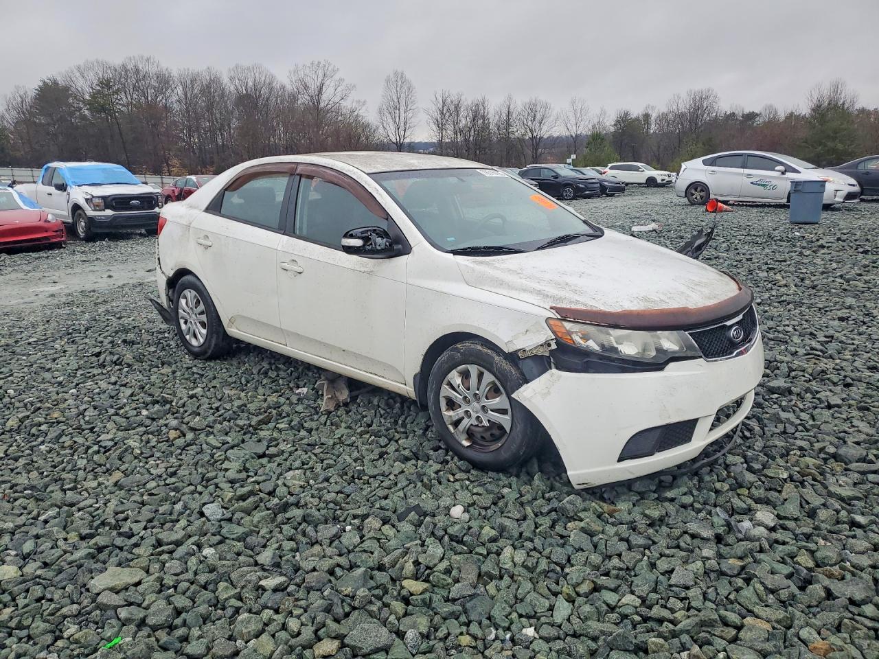 2010 KIA FORTE EX photo 7