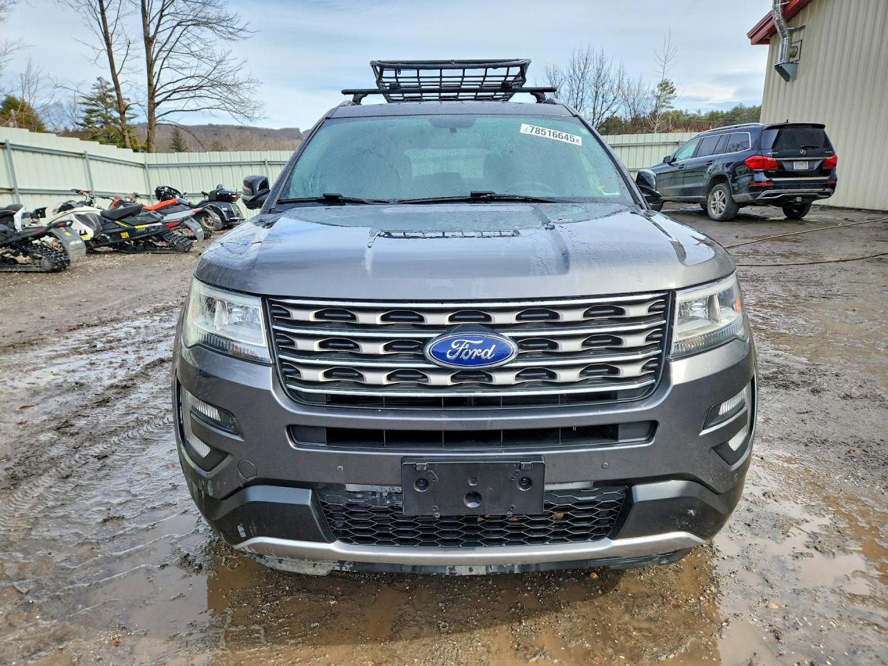 2017 FORD EXPLORER XLT photo 9