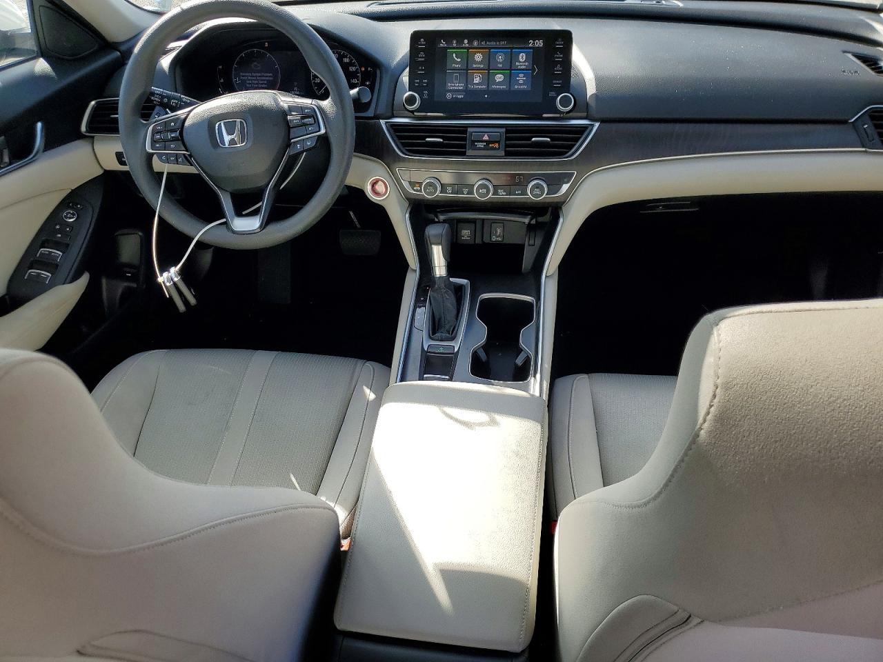 2018 HONDA ACCORD EX photo 8
