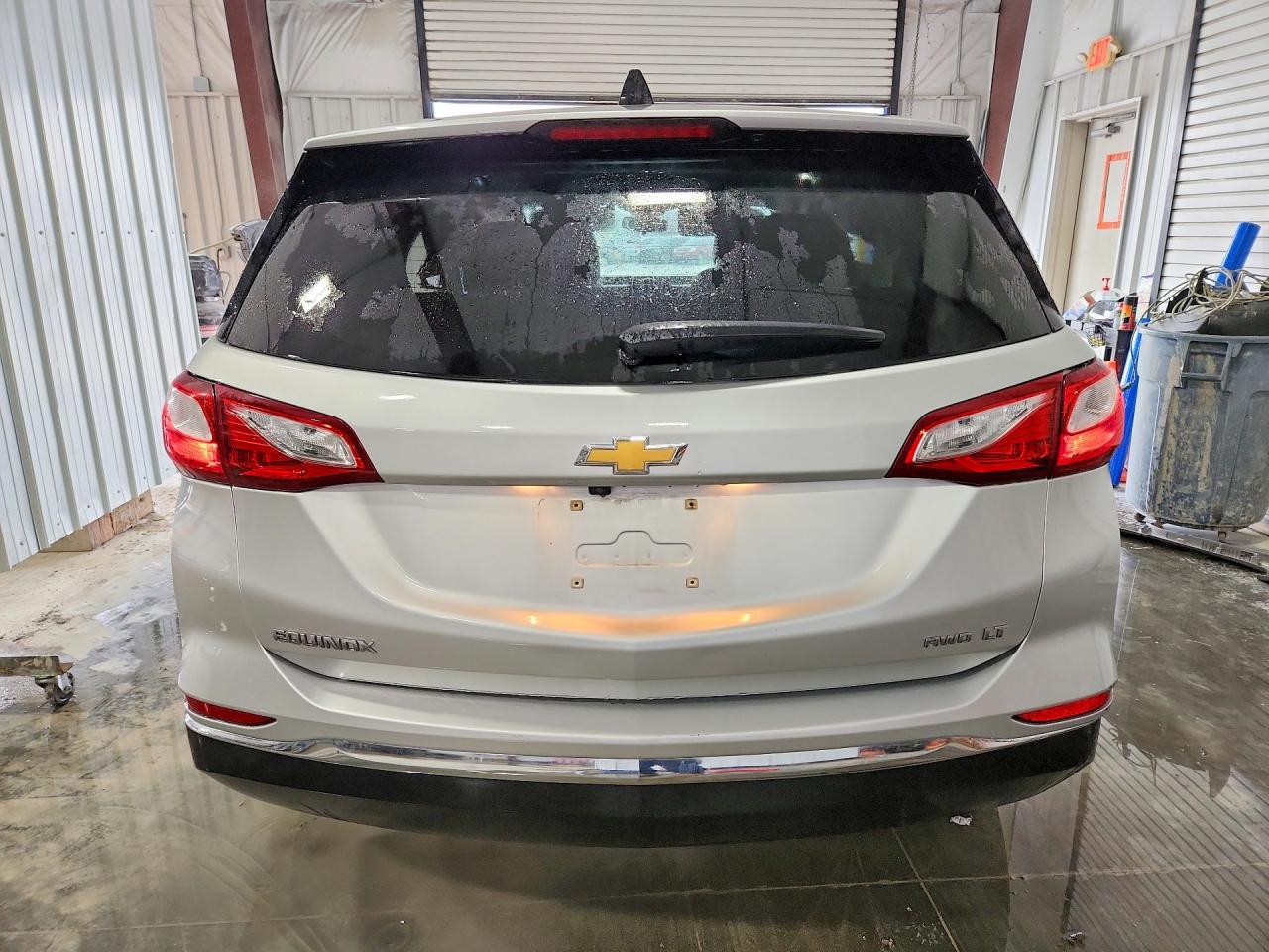 2021 CHEVROLET EQUINOX LT photo 6