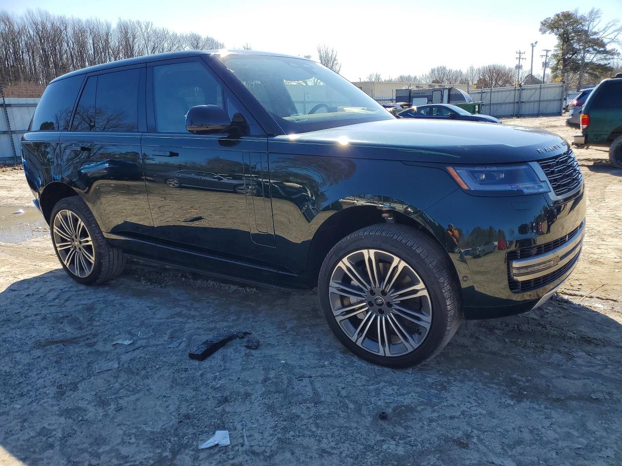 2024 LAND ROVER RANGE ROVER SE photo 10