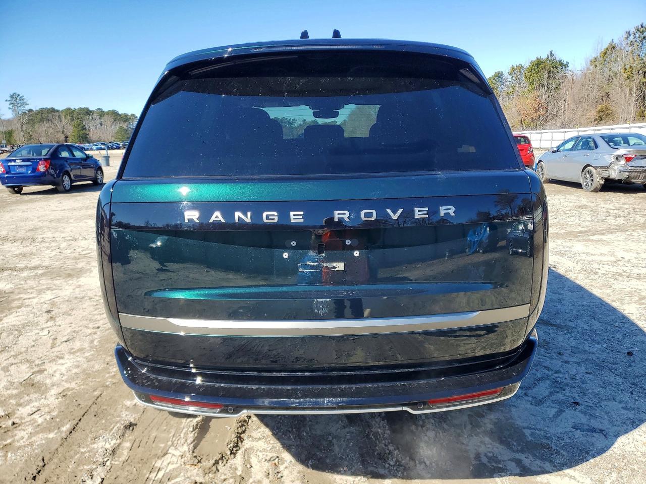2024 LAND ROVER RANGE ROVER SE photo 16