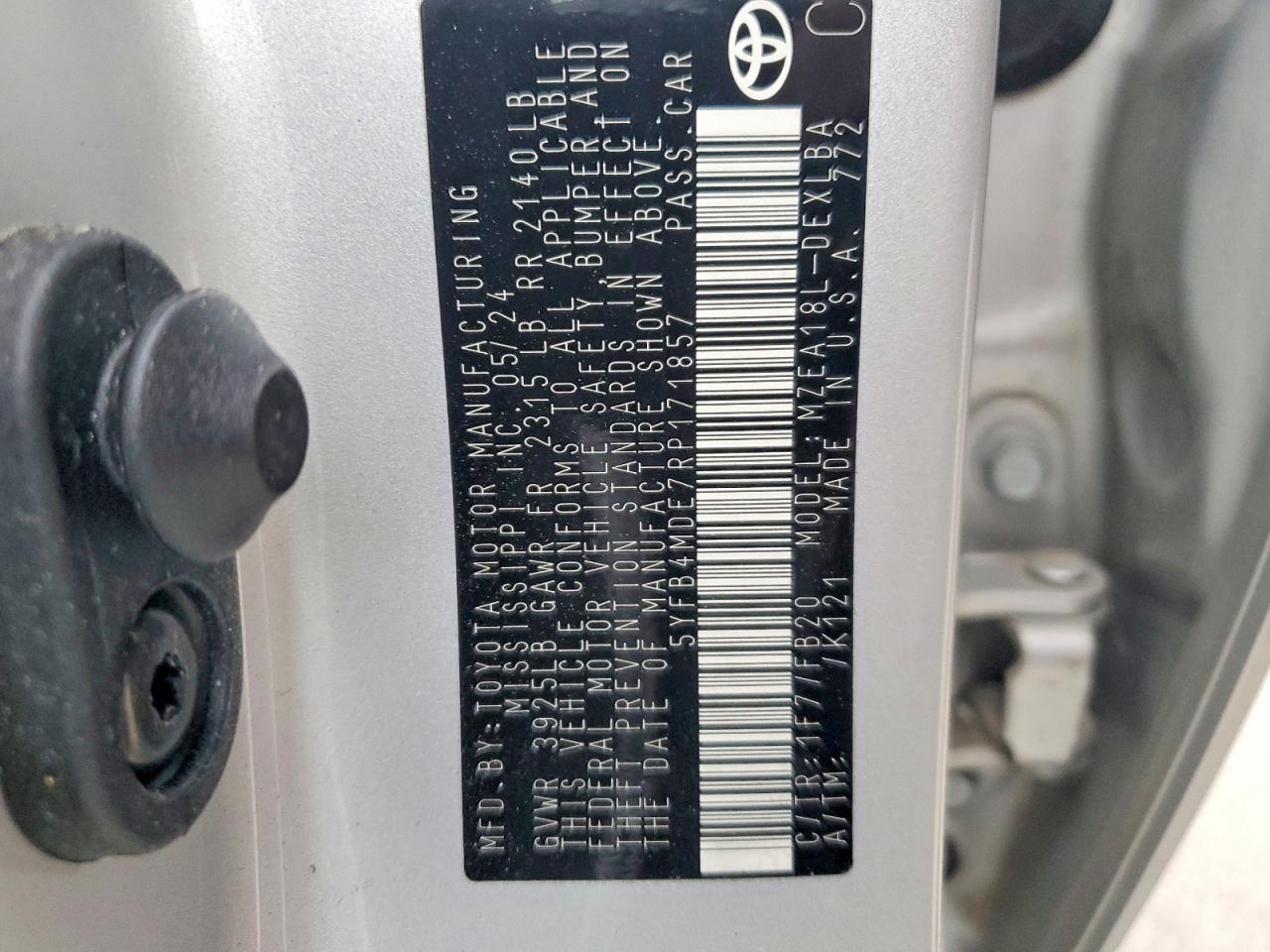 2024 TOYOTA COROLLA LE photo 25