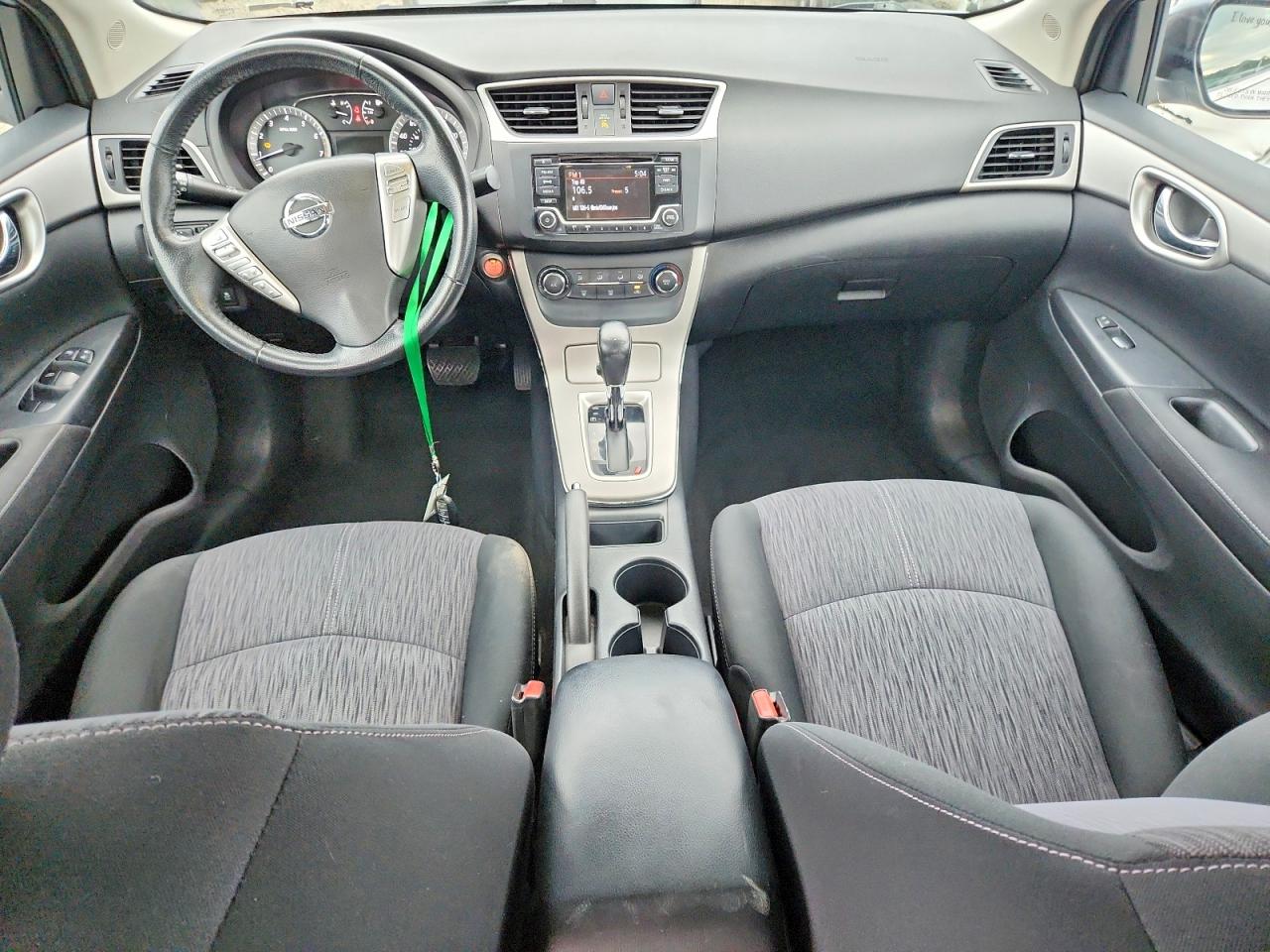 2015 NISSAN SENTRA S photo 8