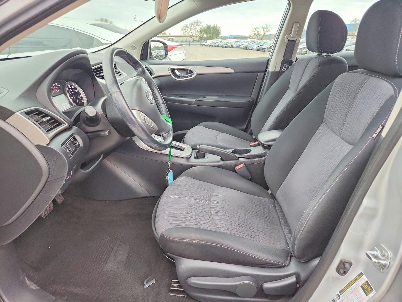 2015 NISSAN SENTRA S photo 7