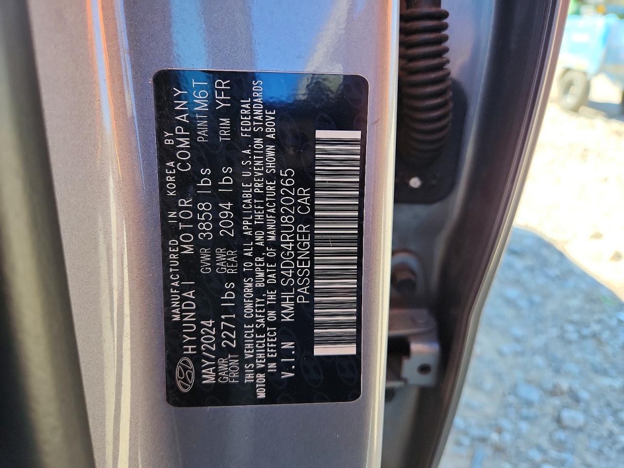 2024 HYUNDAI ELANTRA SEL photo 37