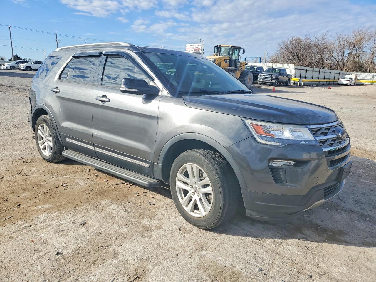 2018 FORD EXPLORER XLT photo 7