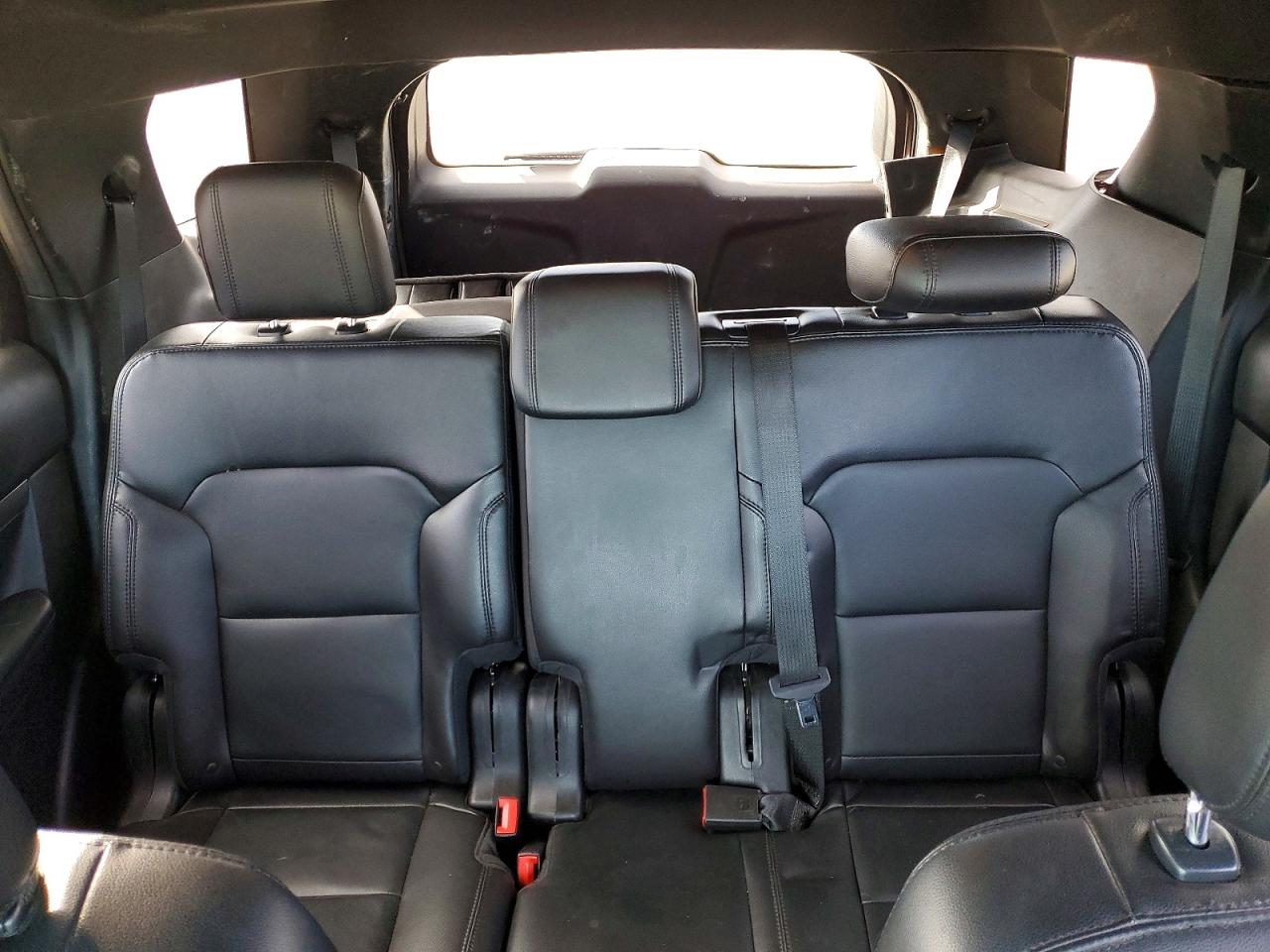 2018 FORD EXPLORER XLT photo 19