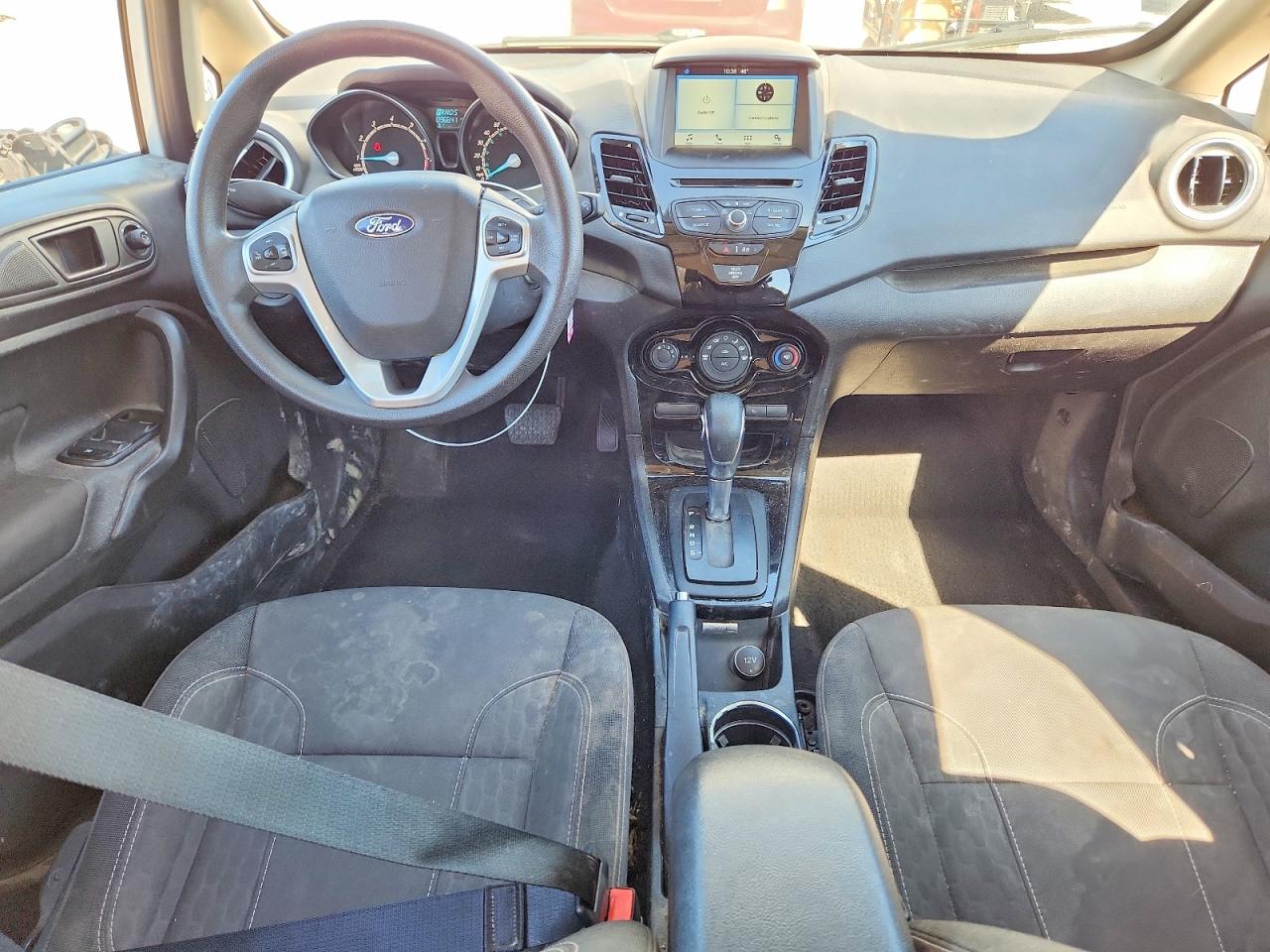 2019 FORD FIESTA SE photo 8