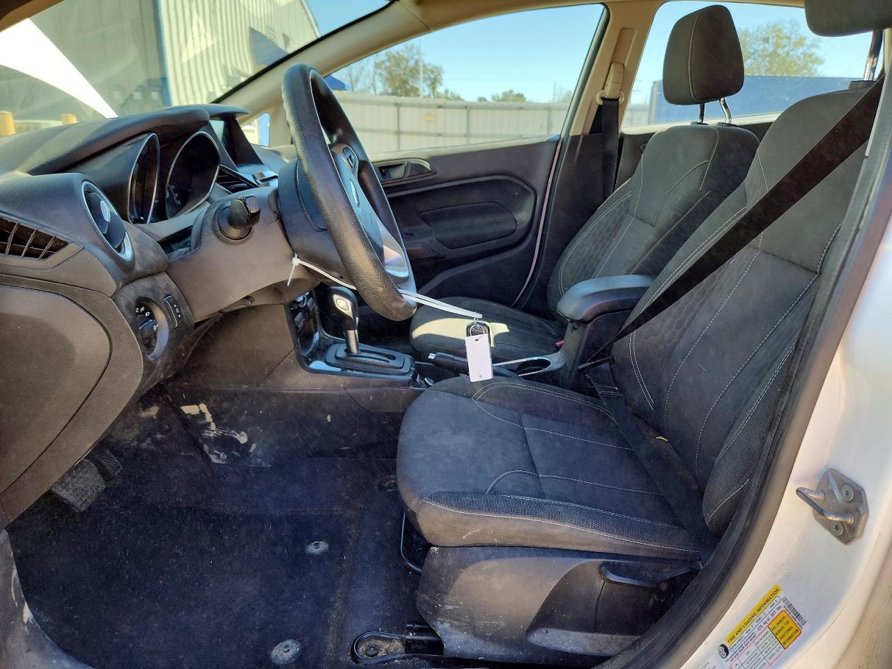 2019 FORD FIESTA SE photo 7